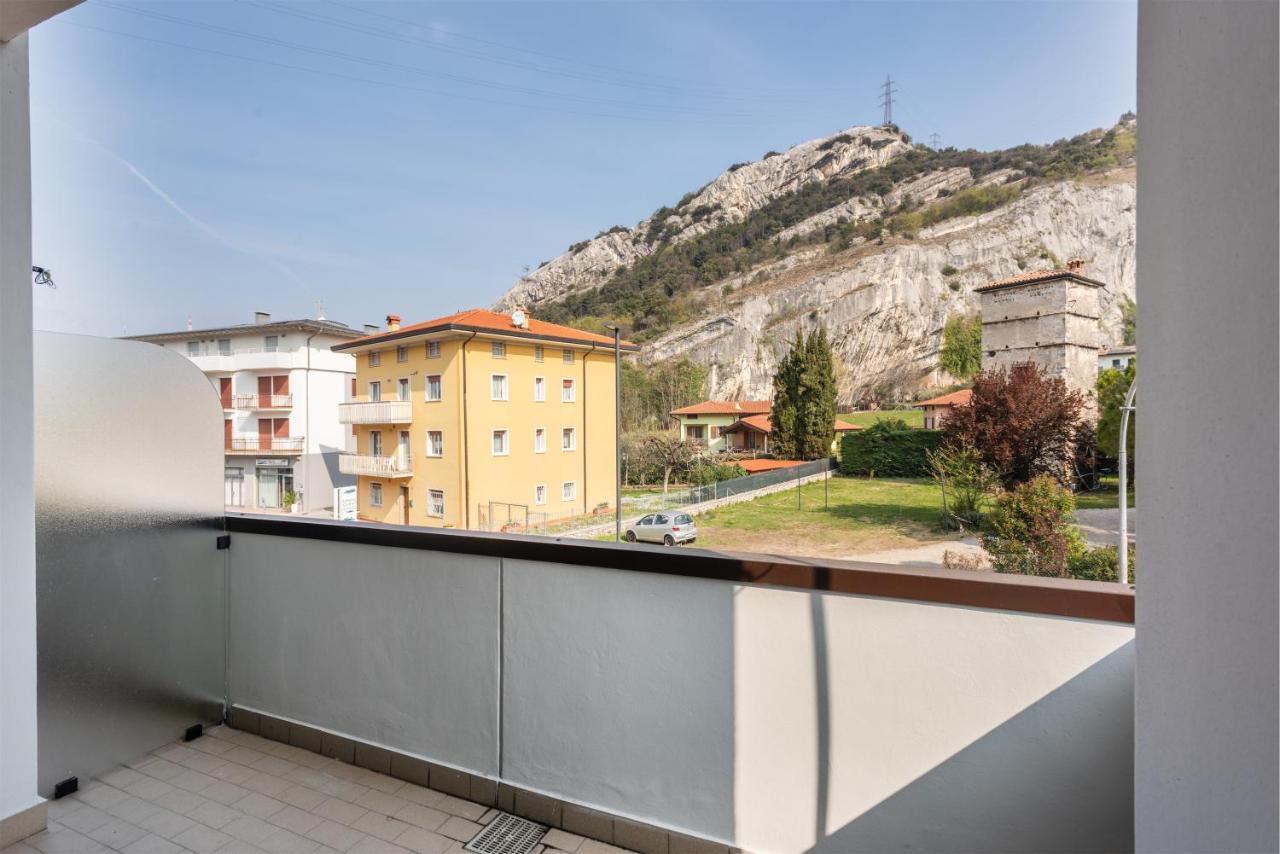 Hotel De Nac Torbole Sul Garda ภายนอก รูปภาพ